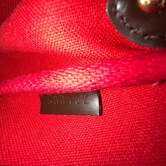 Louis Vuitton Eva Damier handbag - Picture 4 of 4